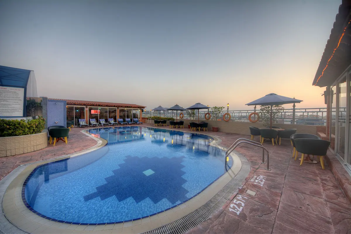 استخر سرباز هتل فورچون گرند دبی